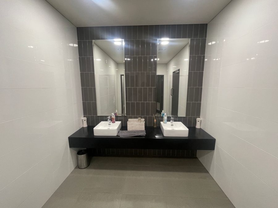 To Let commercial Property for Rent in Claremont Upper Western Cape